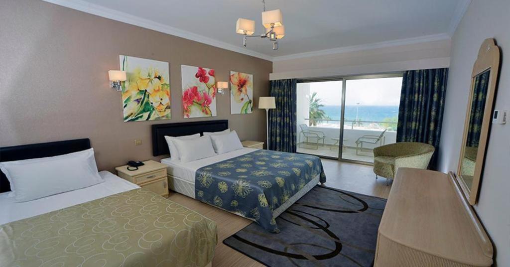 Jasmine Court Hotel Kyrenia  Exterior foto