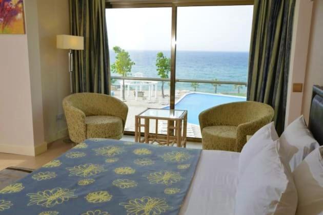 Jasmine Court Hotel Kyrenia  Exterior foto